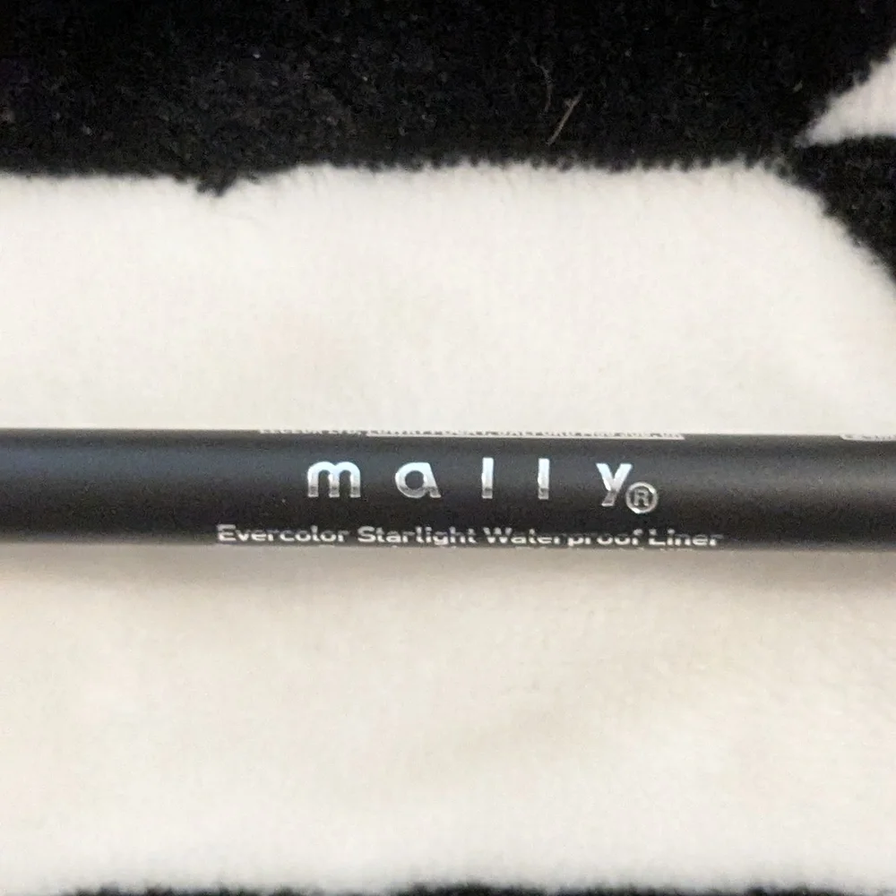 New Black Eyeliner Evercolor Starlight Waterproof Liner Mally Midnight Black